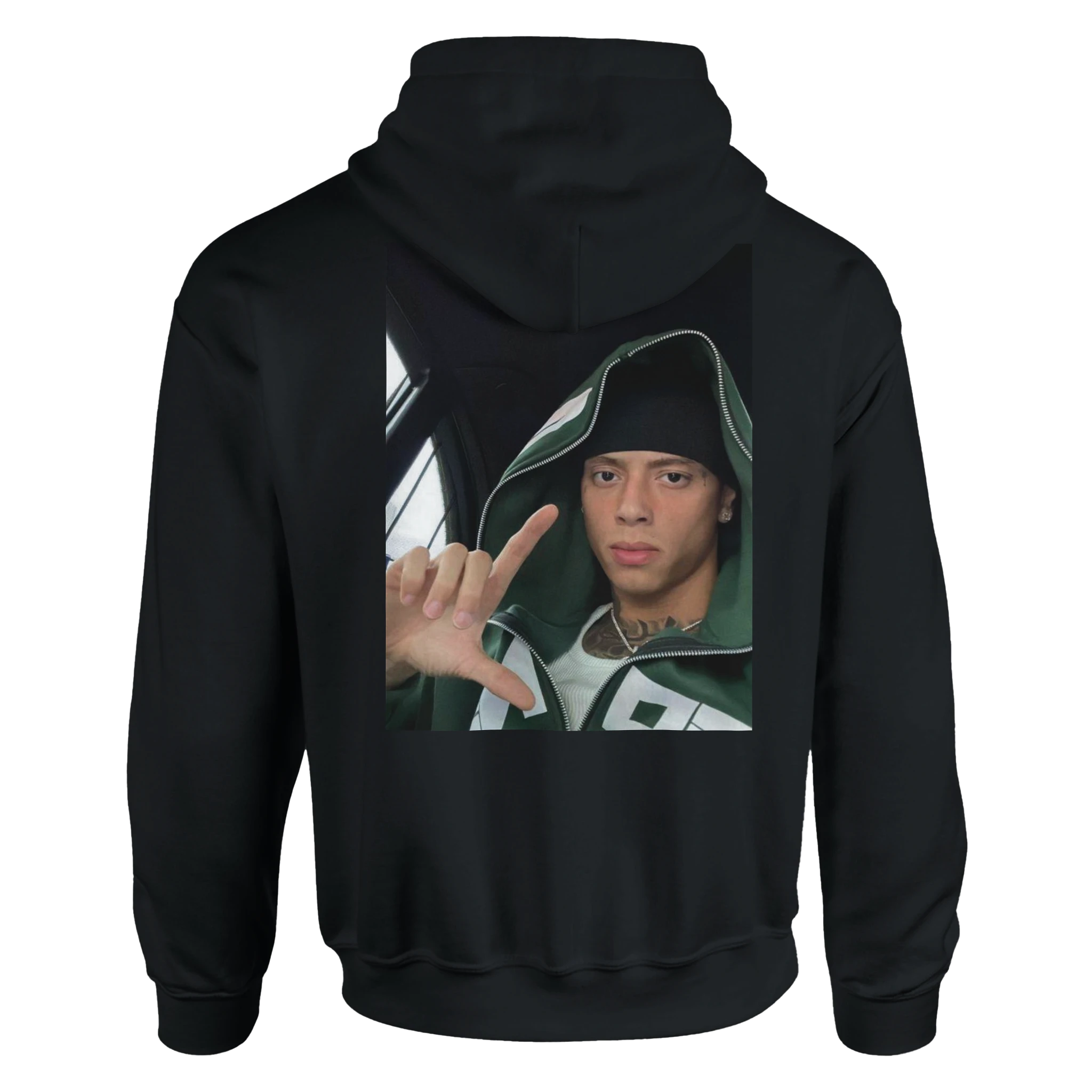 851ccbd3-c18e-4551-bb25-7c5d0ec8f195